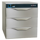 Breiter Wärmer mit drei Schubladen