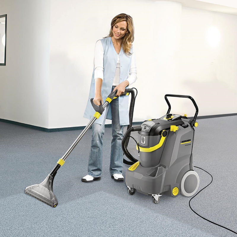 Karcher Puzzi 30/4 Spray Extraction Cleaner