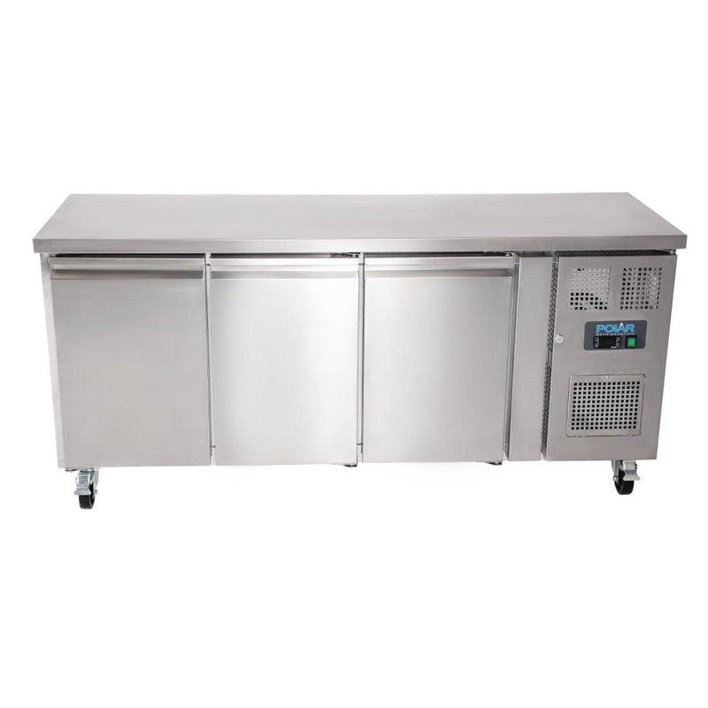 Polar U-Serie Dreitür-Thekenkühlschrank 339Ltr