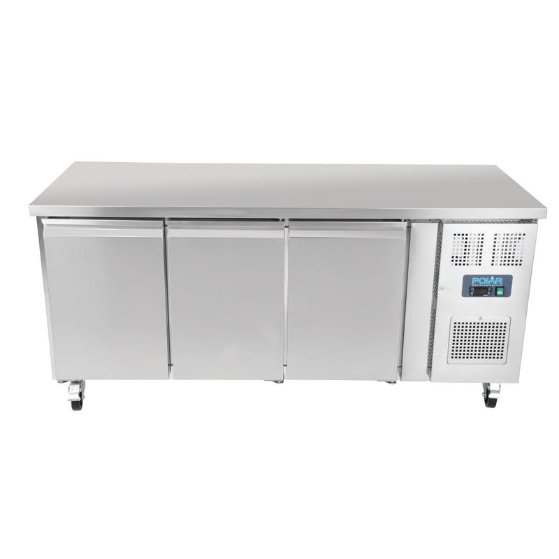 Polar U-Serie Dreitür-Thekenkühlschrank 417Ltr