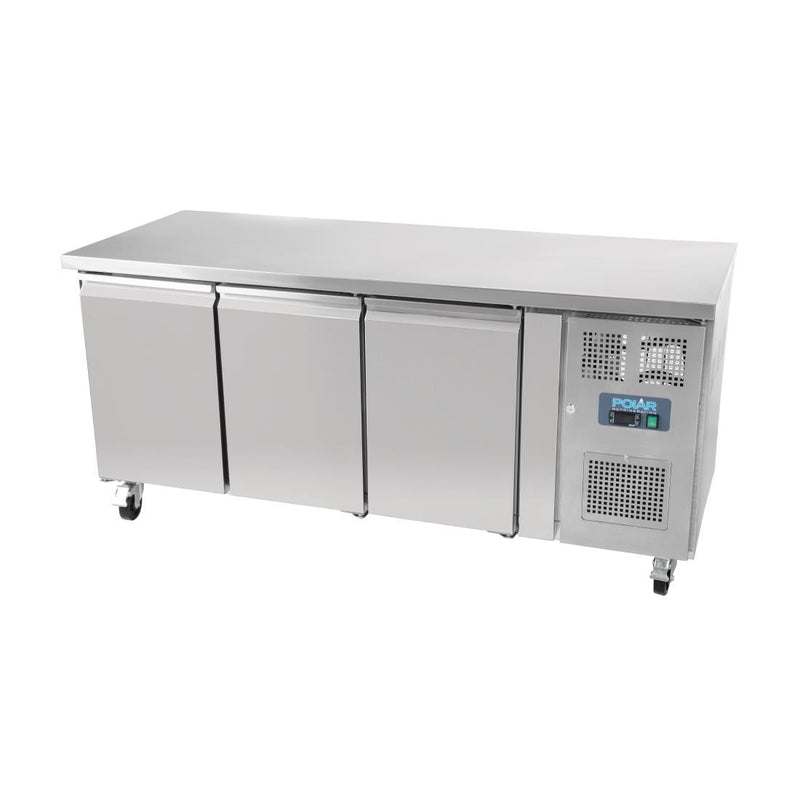 Polar U-Serie Dreitür-Thekenkühlschrank 417Ltr