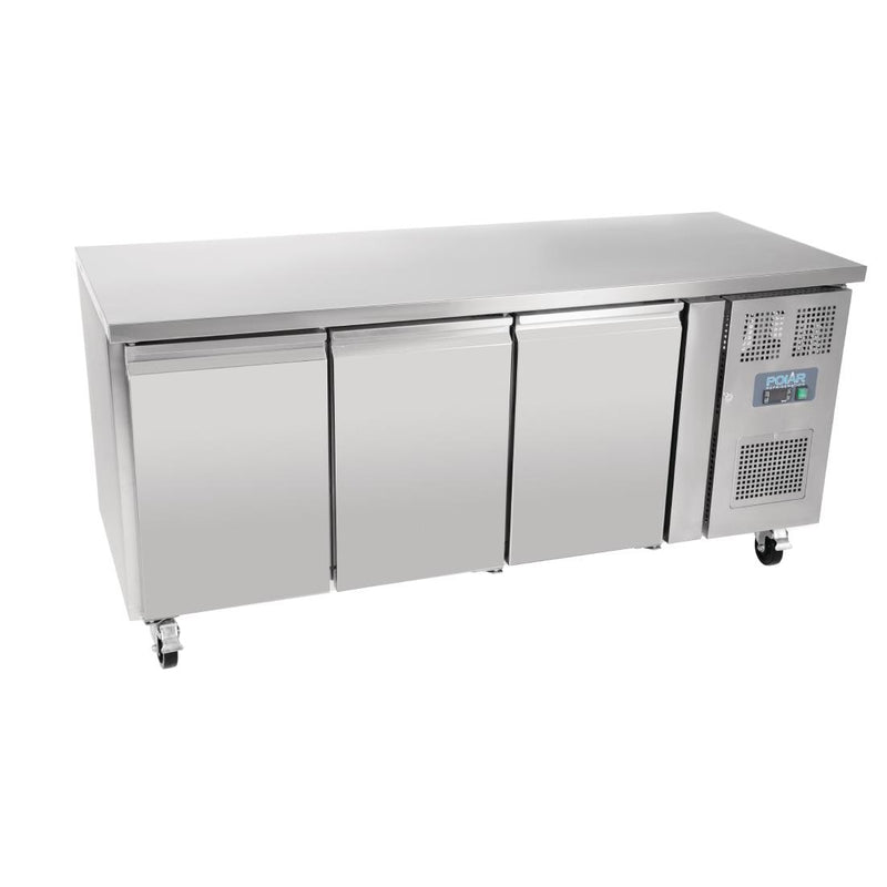 Polar U-Serie Dreitür-Thekenkühlschrank 417Ltr