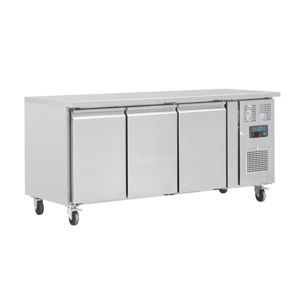 Polar U-Serie Dreitür-Thekenkühlschrank 417Ltr