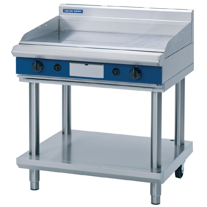 Blue Seal Evolution Chrome 1/3 gerippte Grillplatte mit Beinständer Nat Gas 900 mm GP516-LS/N