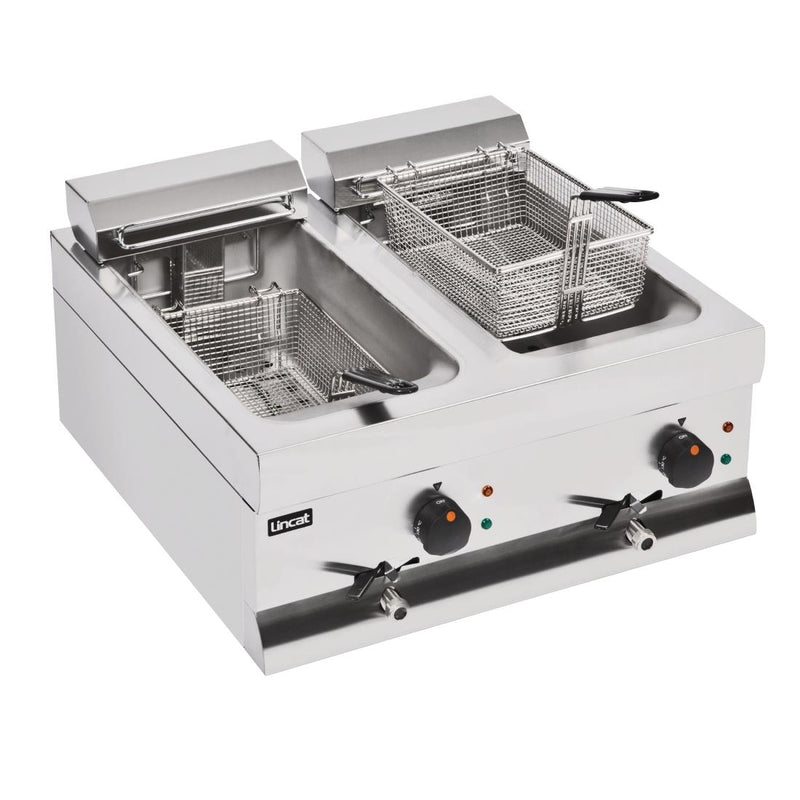 Lincat Twin Tank Twin Basket Countertop Electric Fryer DF66