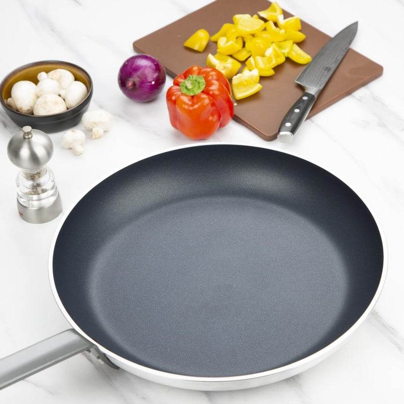 Vogue Non Stick Teflon Aluminium Frying Pan 400mm