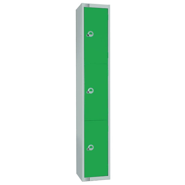 Elektronisches Elite-Kombinationsschließfach mit drei Türen und abgeschrägter Oberseite in Grün